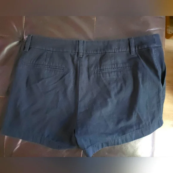 J.Crew Women’s Chino Shorts Black Size 12 - Picture 2 of 12